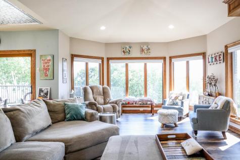 2131 Memory Lane Detroit Lakes MN 56501