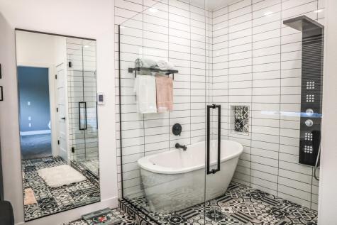 2131 Memory Lane Detroit Lakes MN 56501