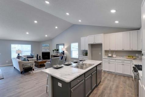2259 Aragon Drive Shakopee MN 55379